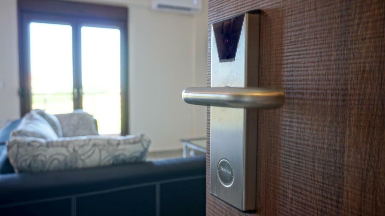 Sinodinos Deluxe Apartments Afytos Zewnętrze zdjęcie