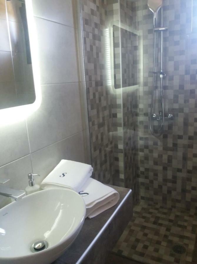 Sinodinos Deluxe Apartments Afytos Zewnętrze zdjęcie